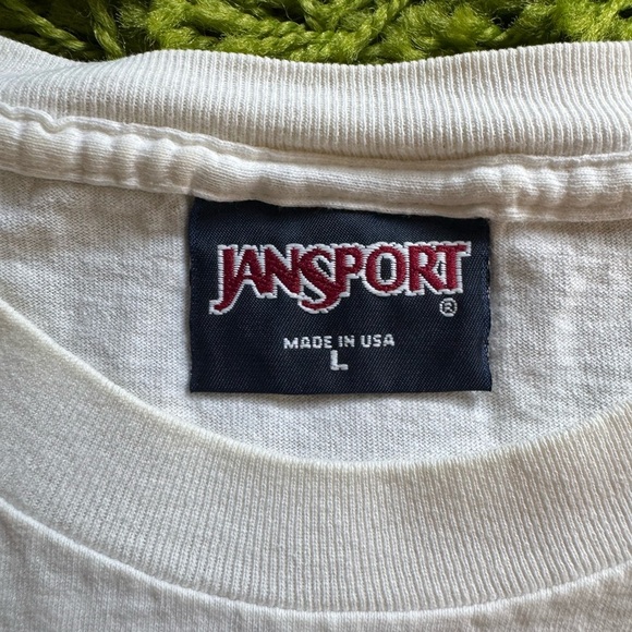 Vintage ‘96 Notre Dame Football T-Shirt - Picture 3 of 4